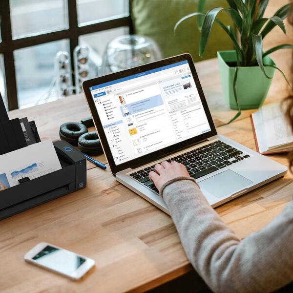 iX1300_image10-2_Black_R